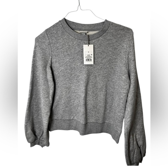 A New Day Gray Puff Sleeve Crewneck Sweatshirt Women’s Small NWT - Picture 1 of 3